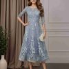 A-Line/Princess Scoop Neck Half Sleeves Tea-Length Mother of the Bride Dresses With Lace Appliques