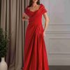 A-Line/Princess Sweetheart Neckline Short Sleeves Floor-Length Mother of the Bride Dresses with Pleats