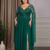 A-Line/Princess V-Neck Half Flutter Sleeves Floor-Length Plus Size Mother of the Bride Dresses with Split Side & Appliques