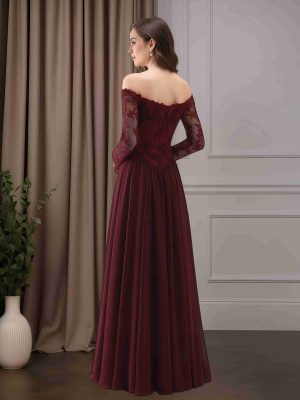 A-Line/Princess V-Neck Long Sleeves Floor-Length Mother of the Bride Dresses with Lace Appliques