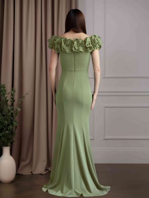 Trumpet/Mermaid V-Neck Short Sleeves Floor-Length Mother of the Bride Dresses with Pleats & 3D Floral Flowers
